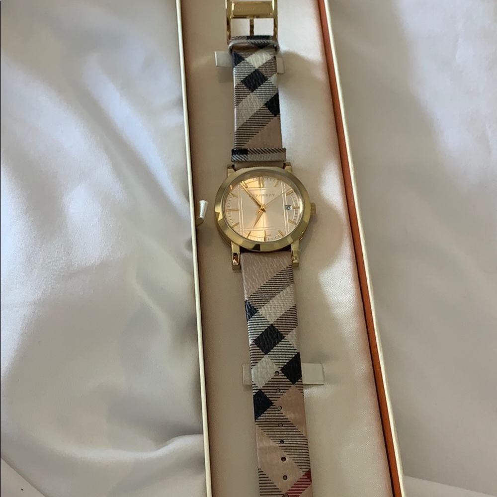 Burberry watch